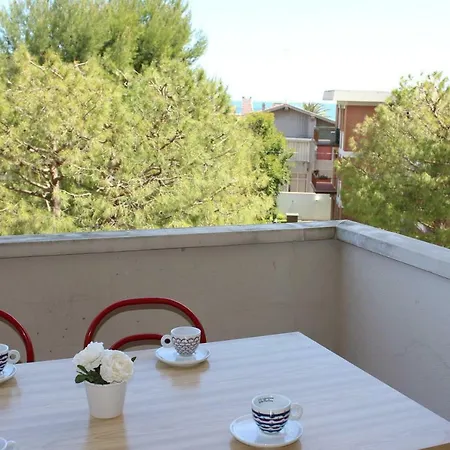 Trilo Granaro Apartment